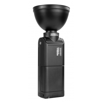 Plenerowa lampa błyskowa Yongnuo YN200 wysokość front