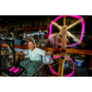 Obiektyw Venus Optics Laowa 15 mm f/4 Macro do Canon EF - Zdjęcie 4