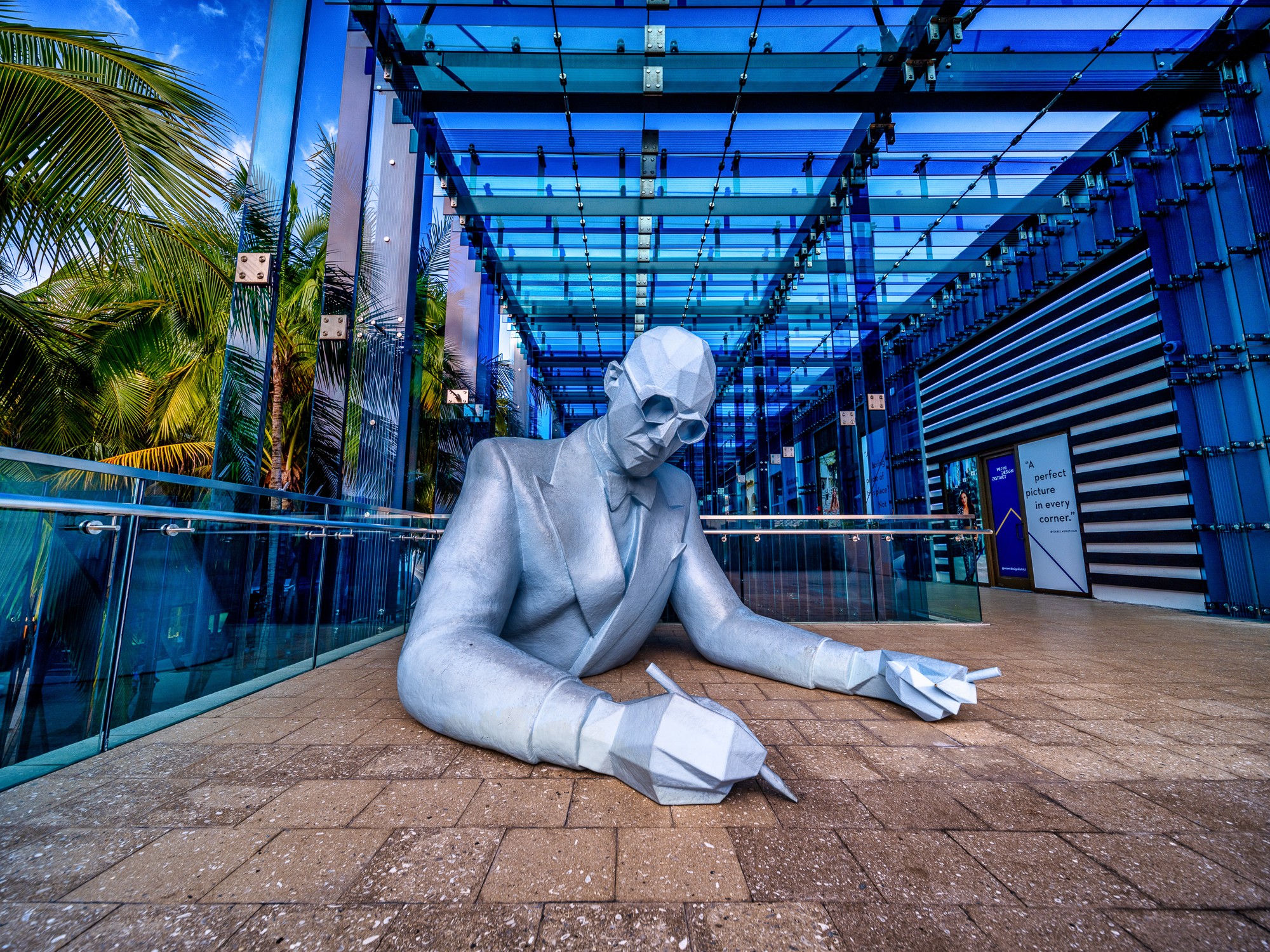 Obiektyw Venus Optics Laowa D-Dreamer 17 mm f/4,0 Zero-D do Fujifilm G - Zdjęcie 26