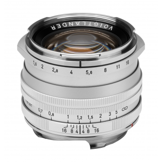 Obiektyw Voigtlander Nokton...